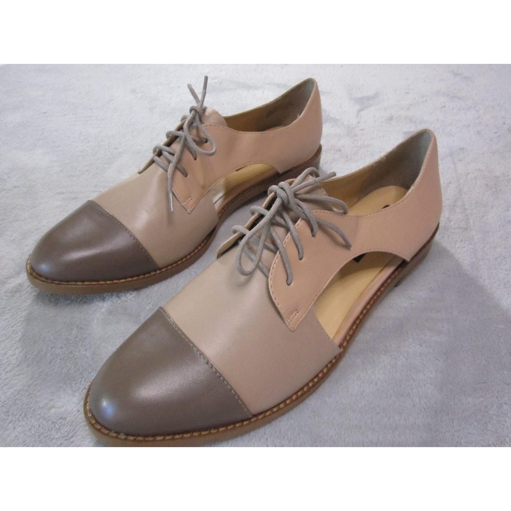 Steve Madden Two-Tone Beige and Taupe Lace-Up Flats